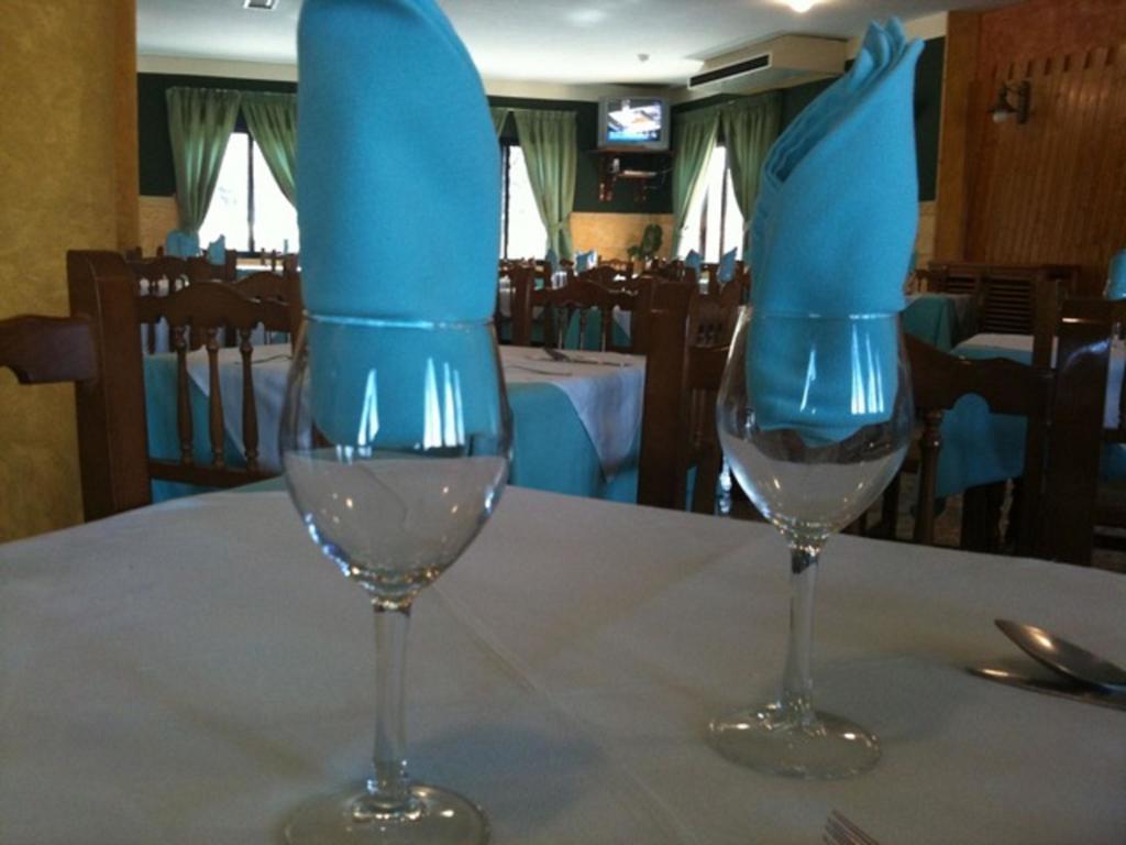 Hotel Restaurante Jarilla Екстериор снимка